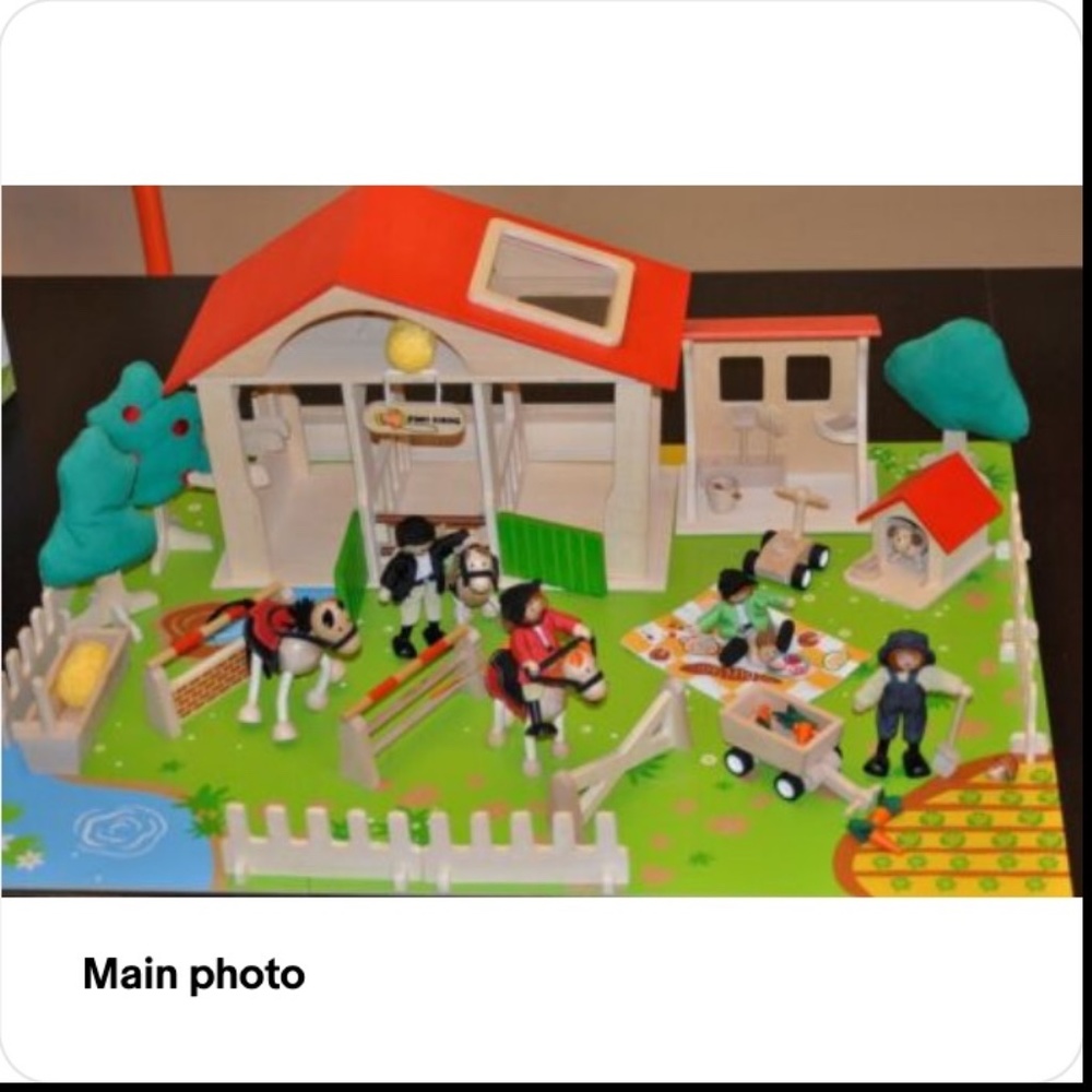 NEW WANJU HORSE BARN EQUESTRIAN WOODEN KIDS TOY Building 64 PIECES NIB